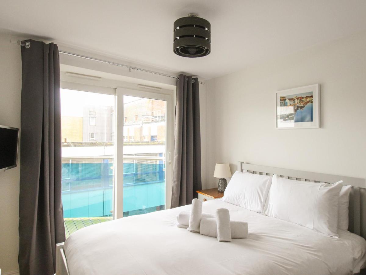 Nautical Breeze Apartment เวย์มัธ ภายนอก รูปภาพ